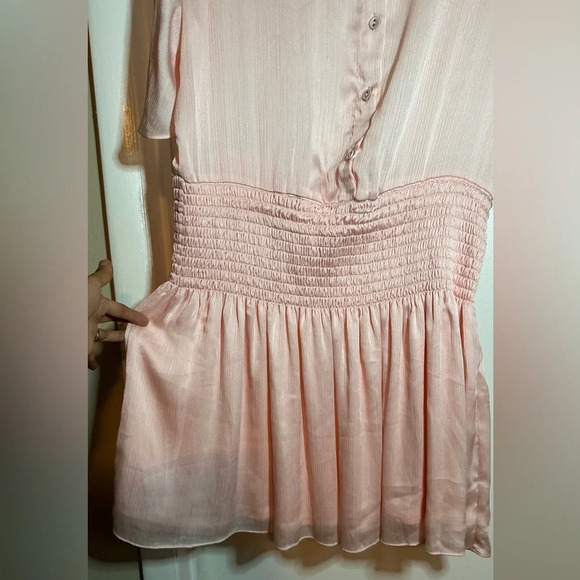 NWT Sage Collective Smocked Waist Mini Dress in Blush Size 10 - Picture 7 of 9